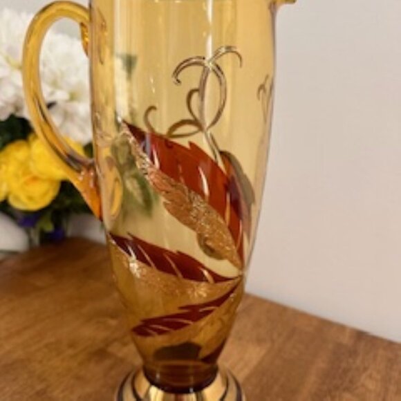 Vintage Amber Glass Pitcher with Gold and Red Leaf Design – Hand Painted Mid-Cen - Picture 4 of 9